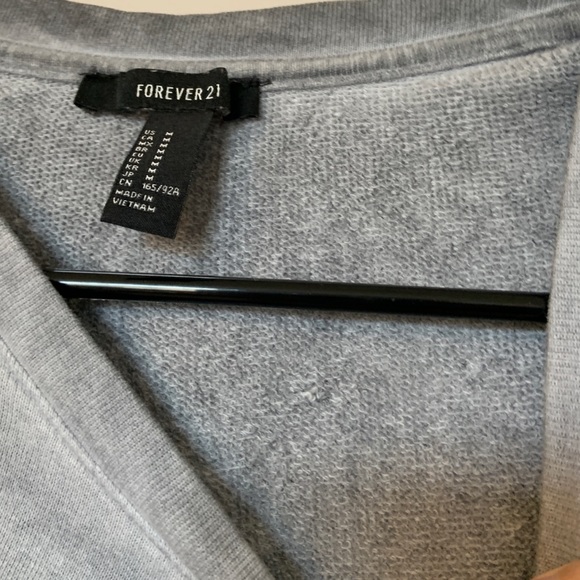 Short sleeve textured top - Picture 4 of 4